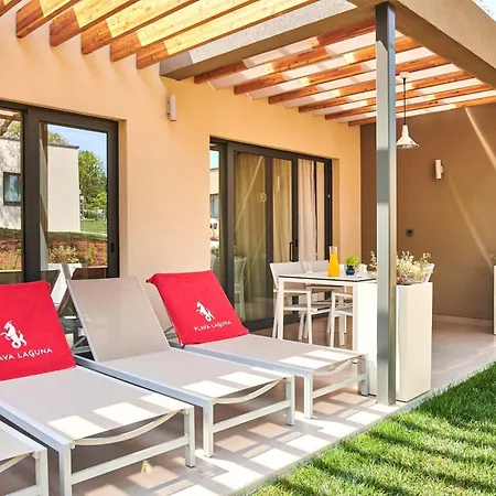 Park Plava Laguna Apartment Poreč