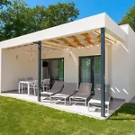 Park Plava Laguna Apartment Porec
