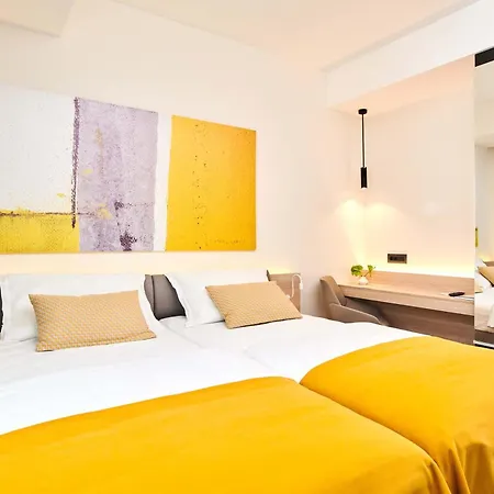 Park Plava Laguna Apartment *